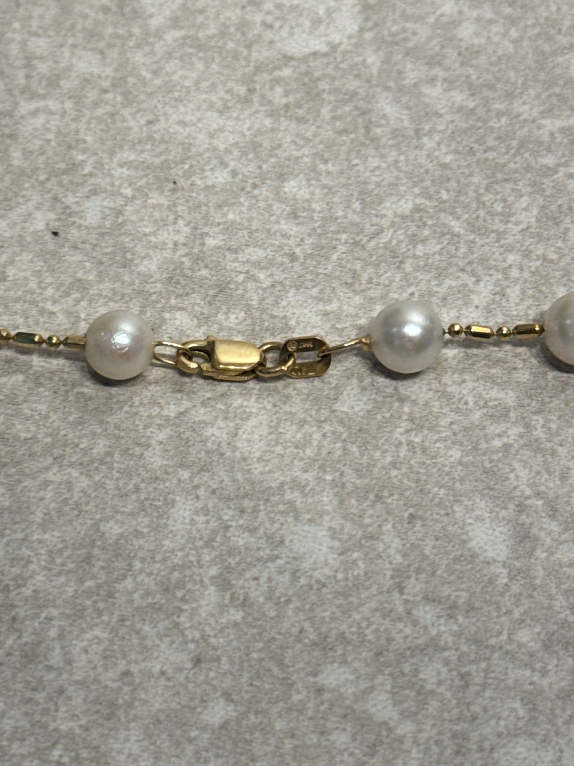14K Gold And Pearl Neckace