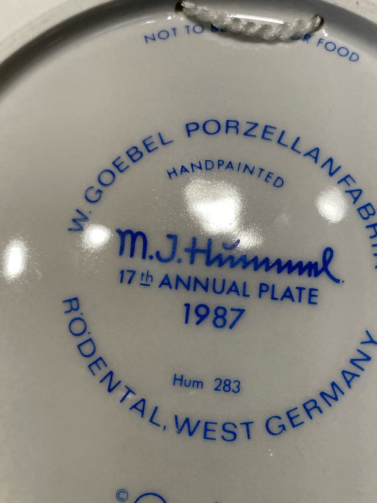 Hummel Plate