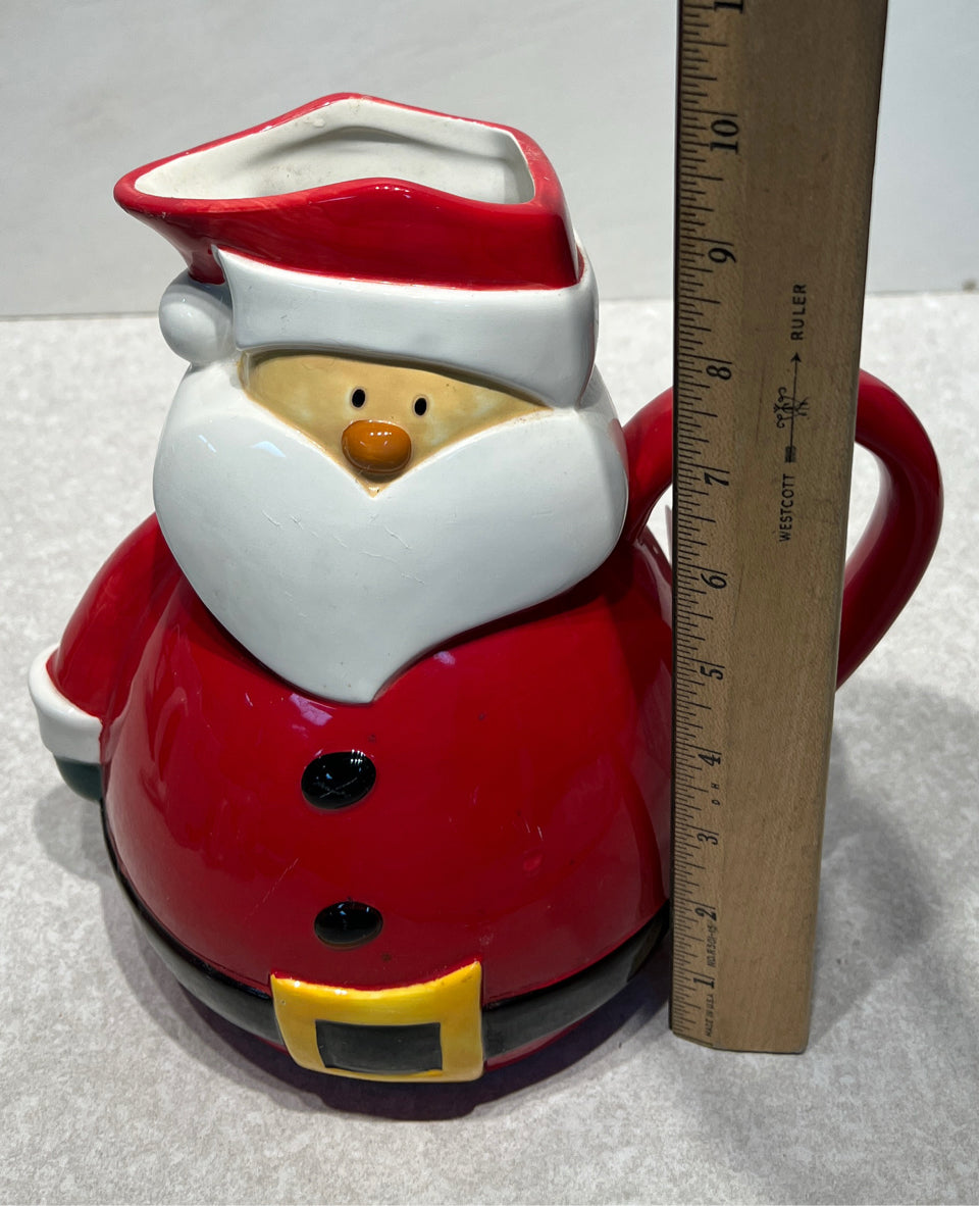 Santa Pitcher