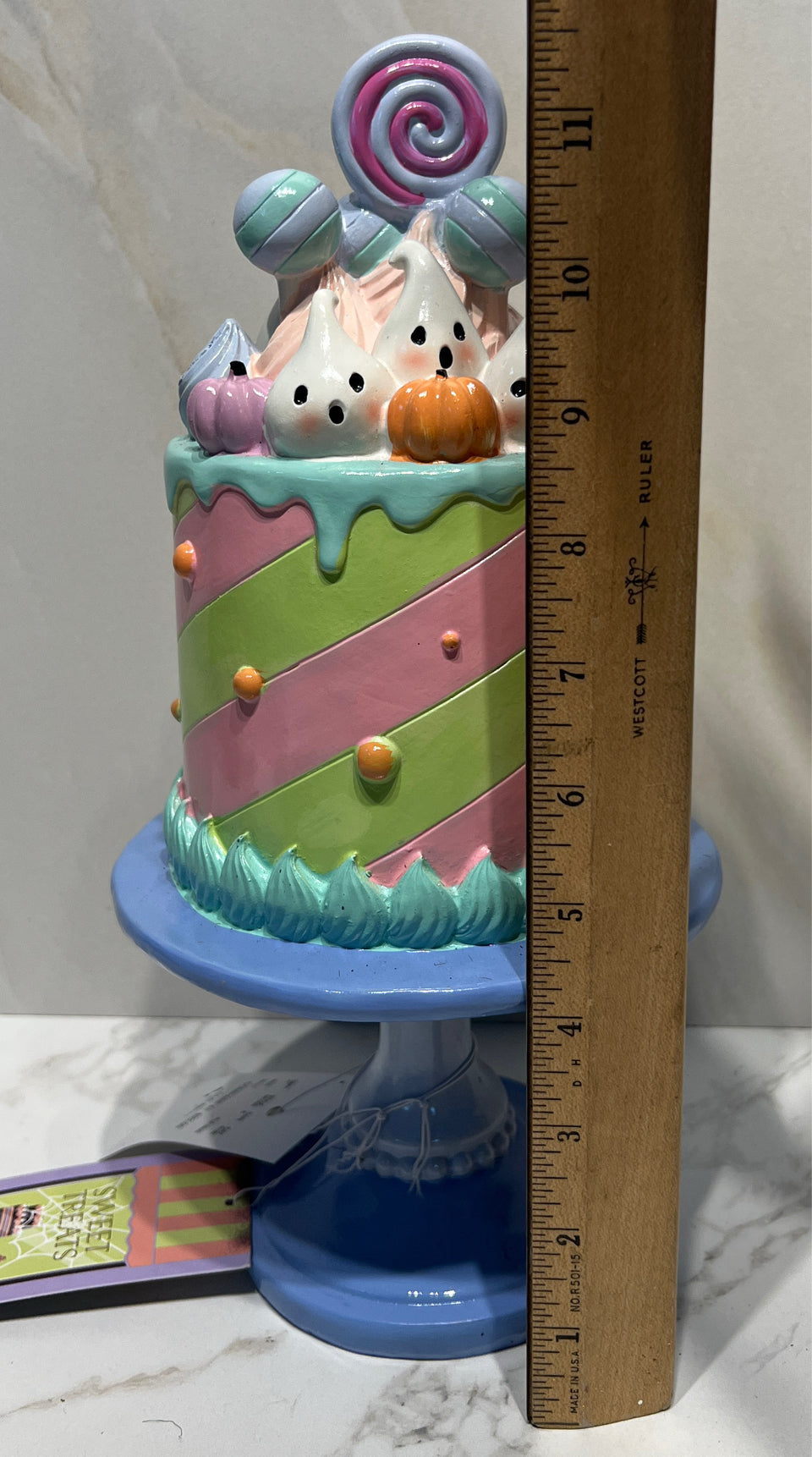 Pumpkin Cake Decor