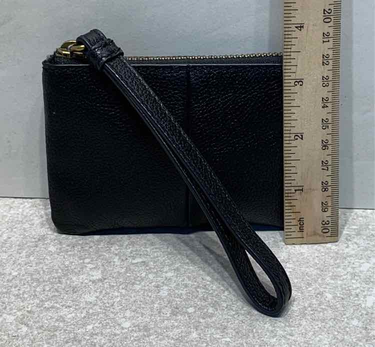 Fossil Wristlet