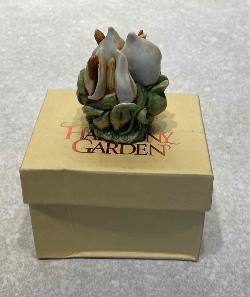 Harmony Kingdom Peace Lily