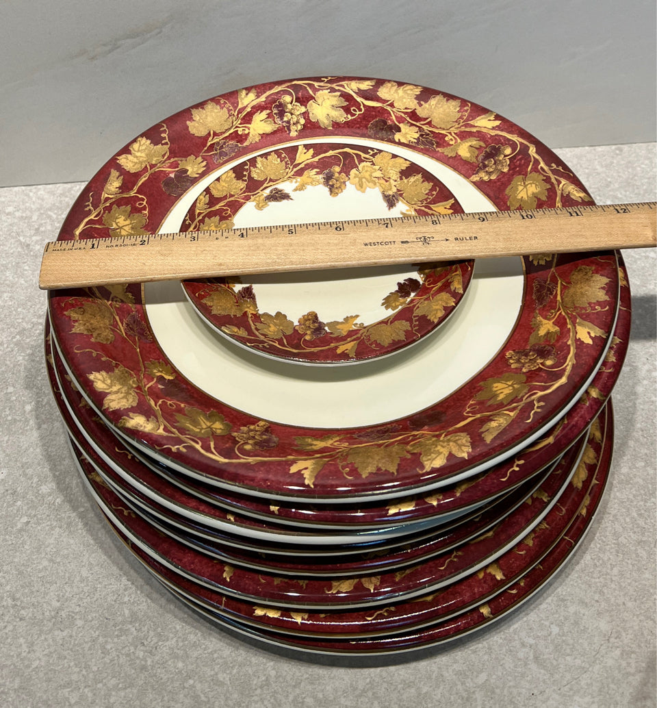 Set of 16 Crate And Barrel Plates