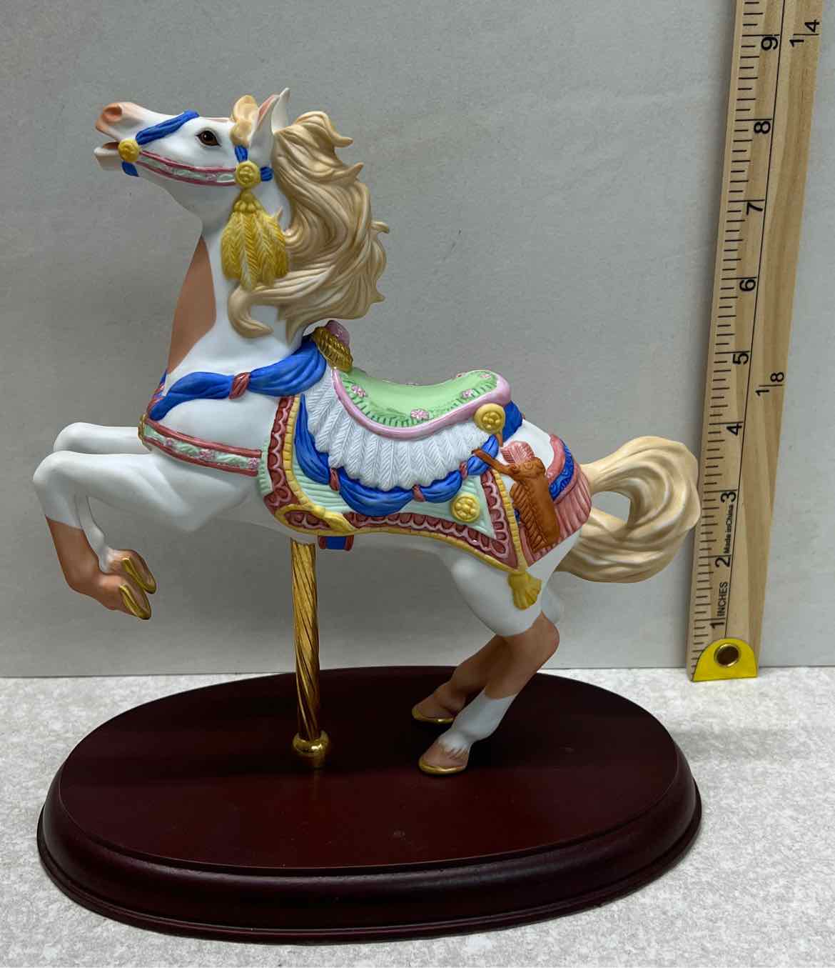 Lenox Carousel - Western Pinto