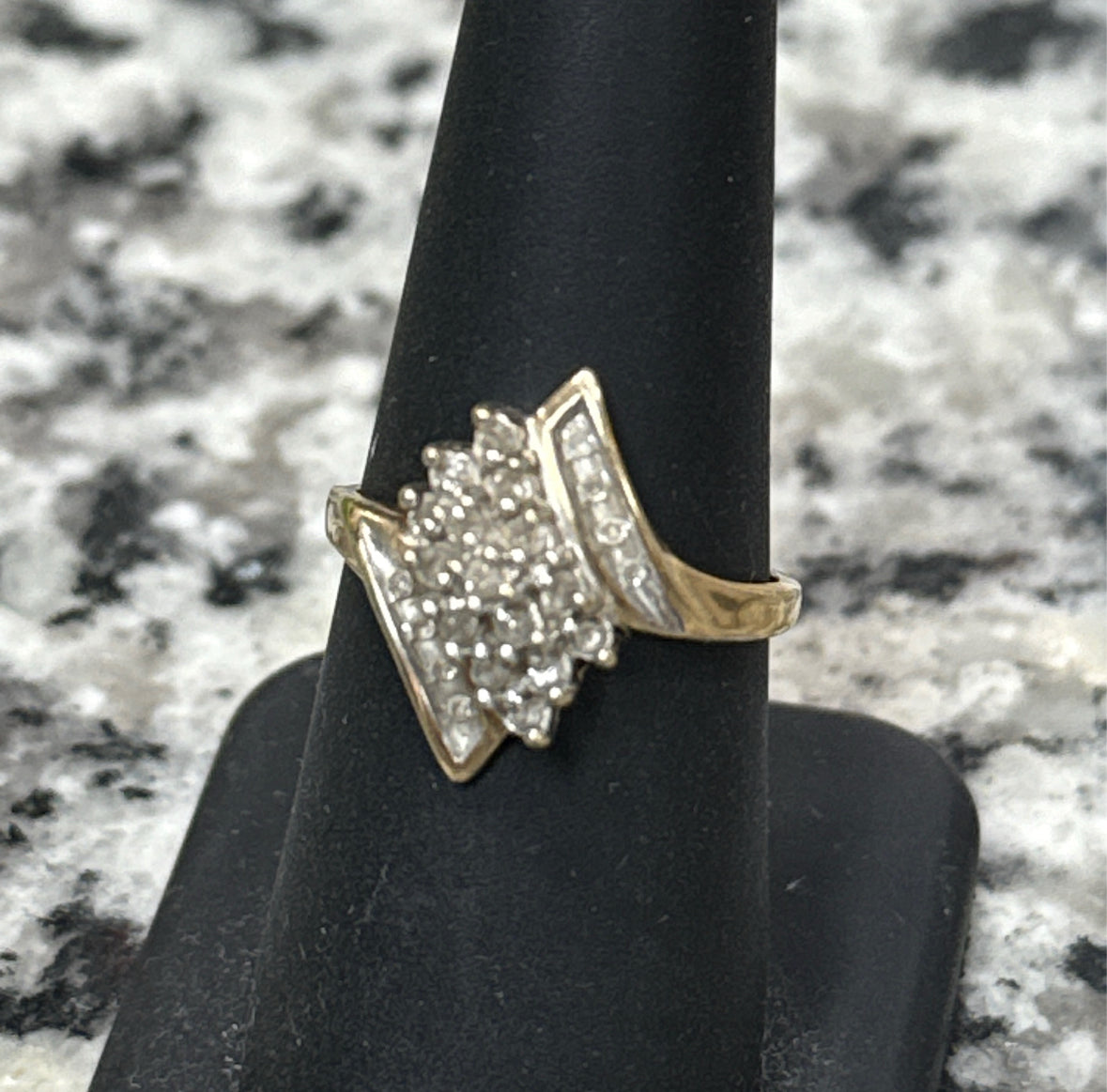 10K Ring - Size 7.5