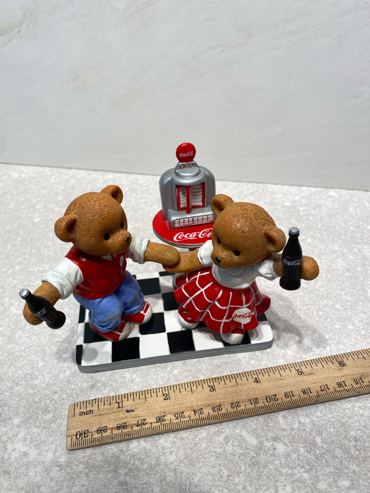 Coca Cola Figurine