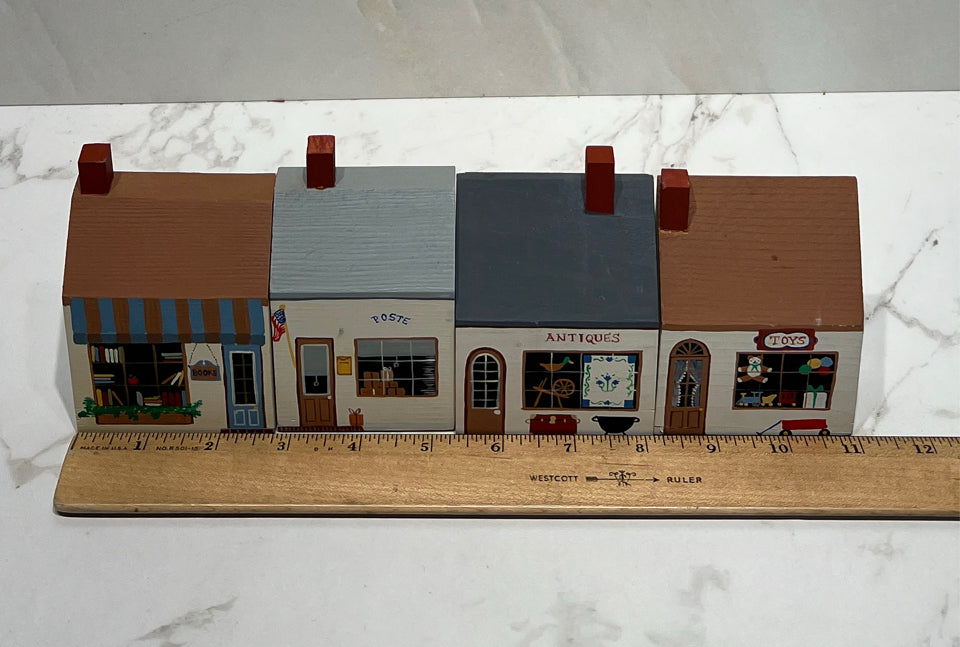 Set of 4 Houses