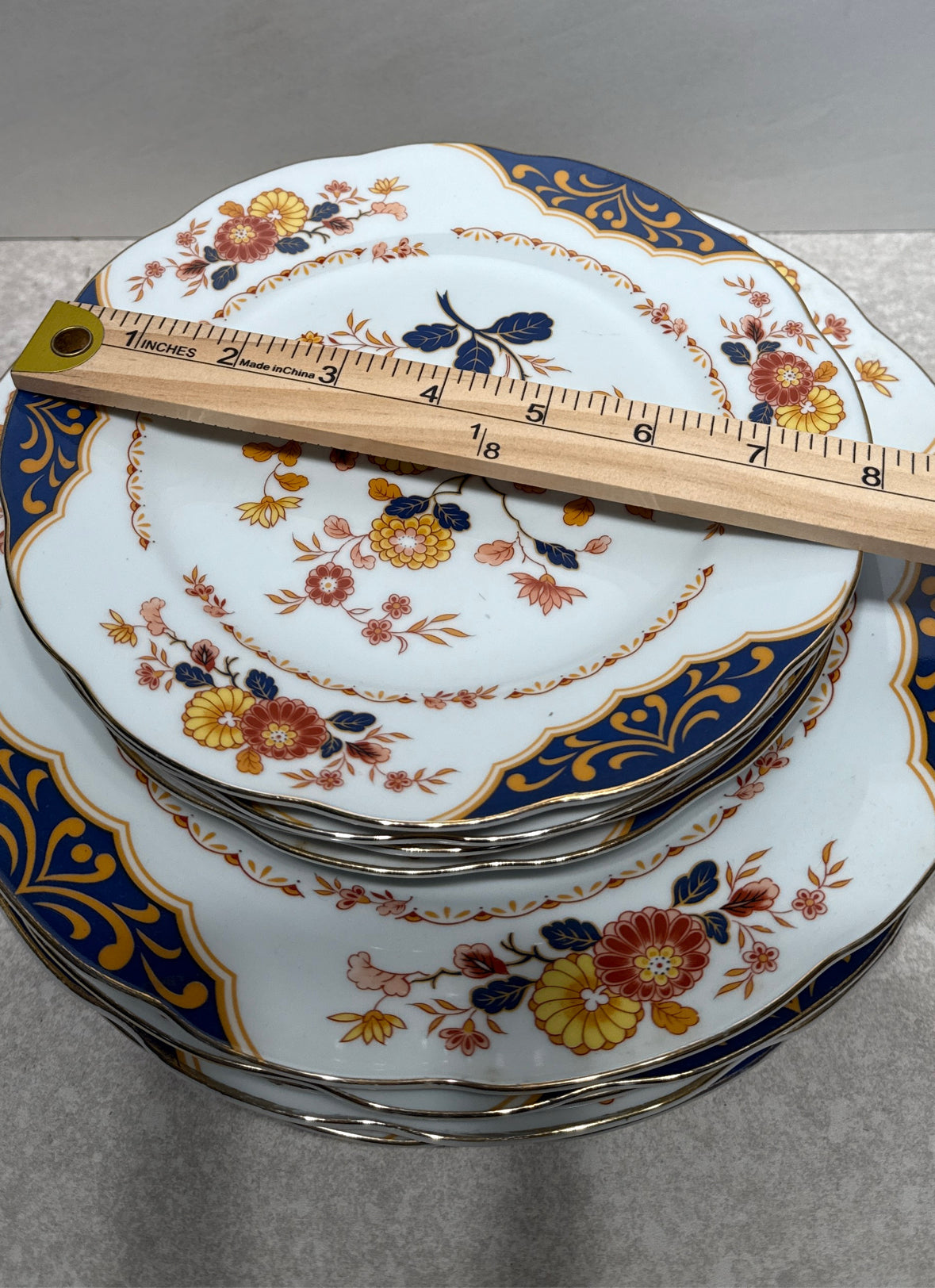 Set of 9 "Canton Fair" Plates