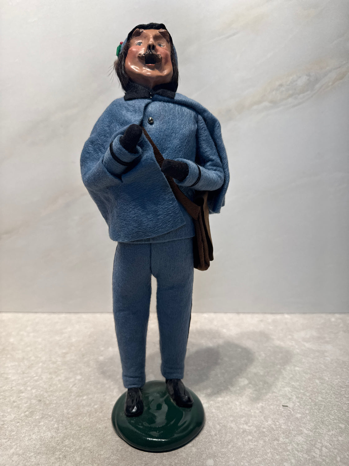 Byers Choice Caroler