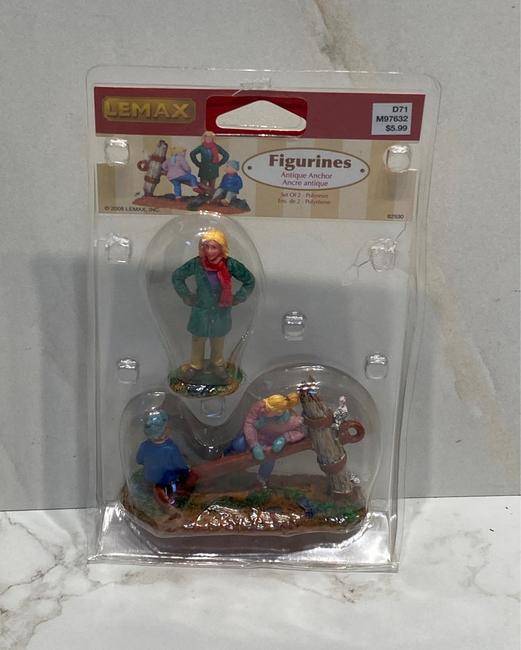 Lemax Figurine