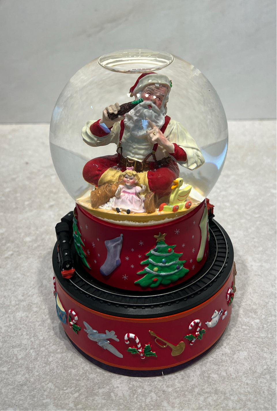 Coca Cola Snow Globe