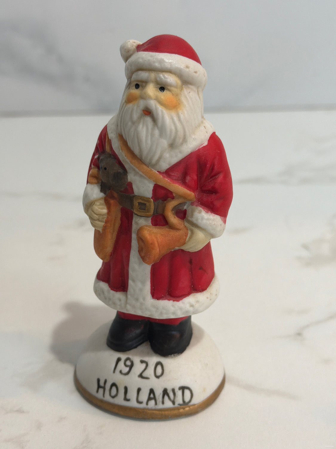 Figurine