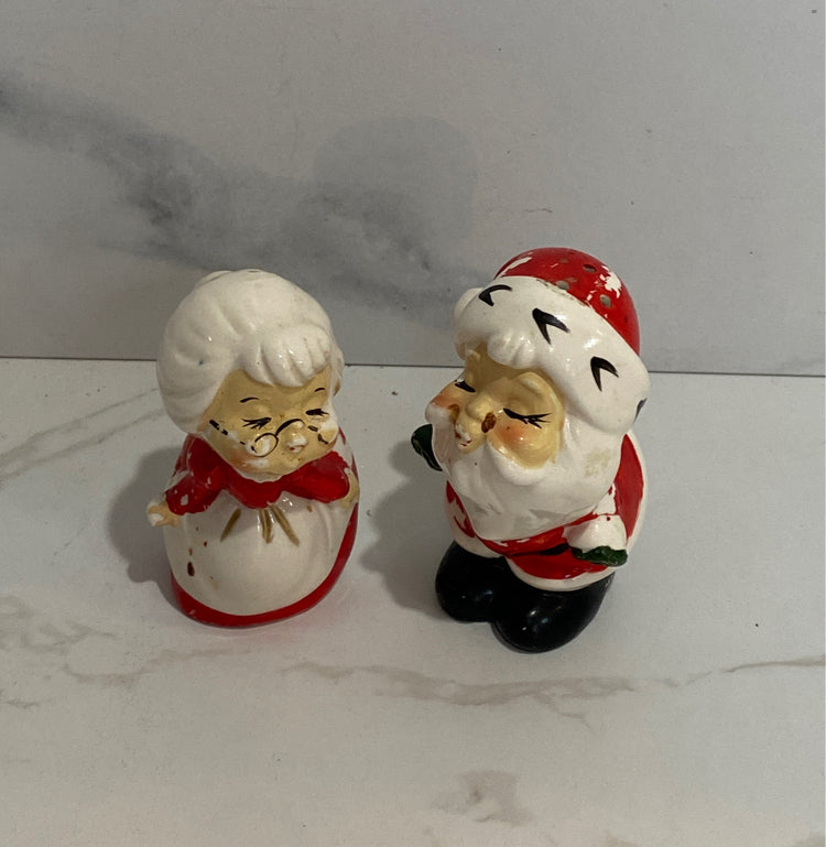 Vintage Salt And Pepper As-Is
