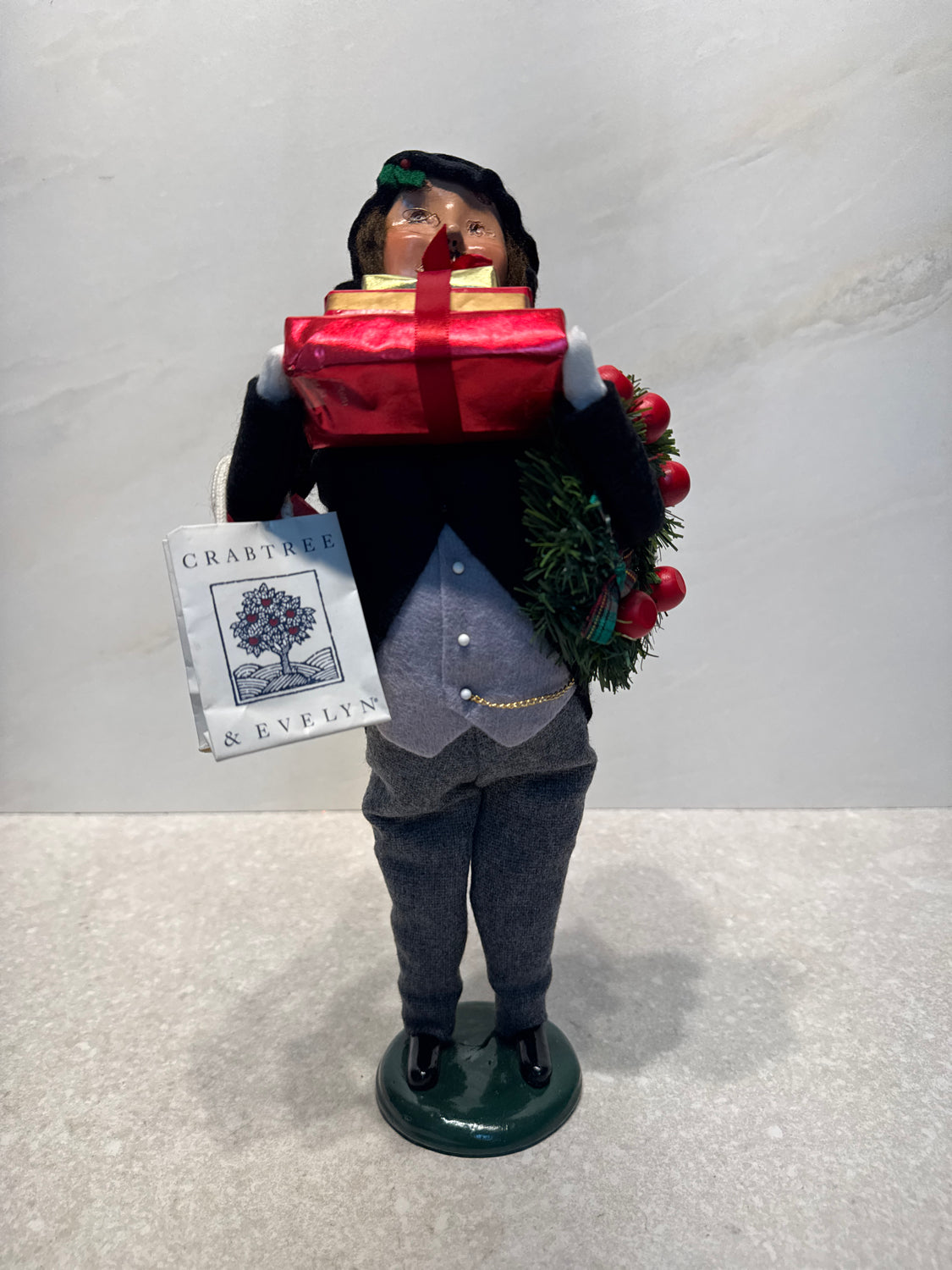 Byers Choice Caroler