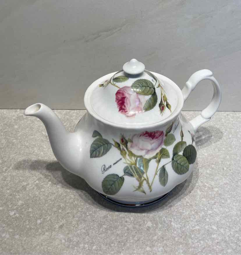 Roy Kirkham Teapot