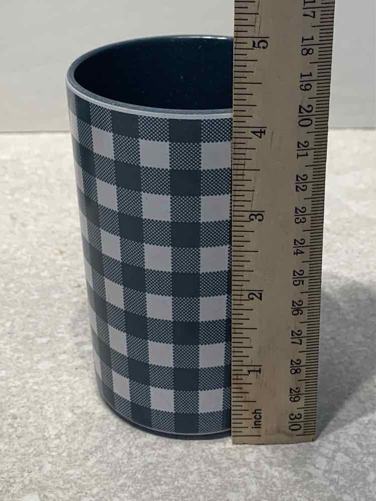 Set of 4 Melamine Cups