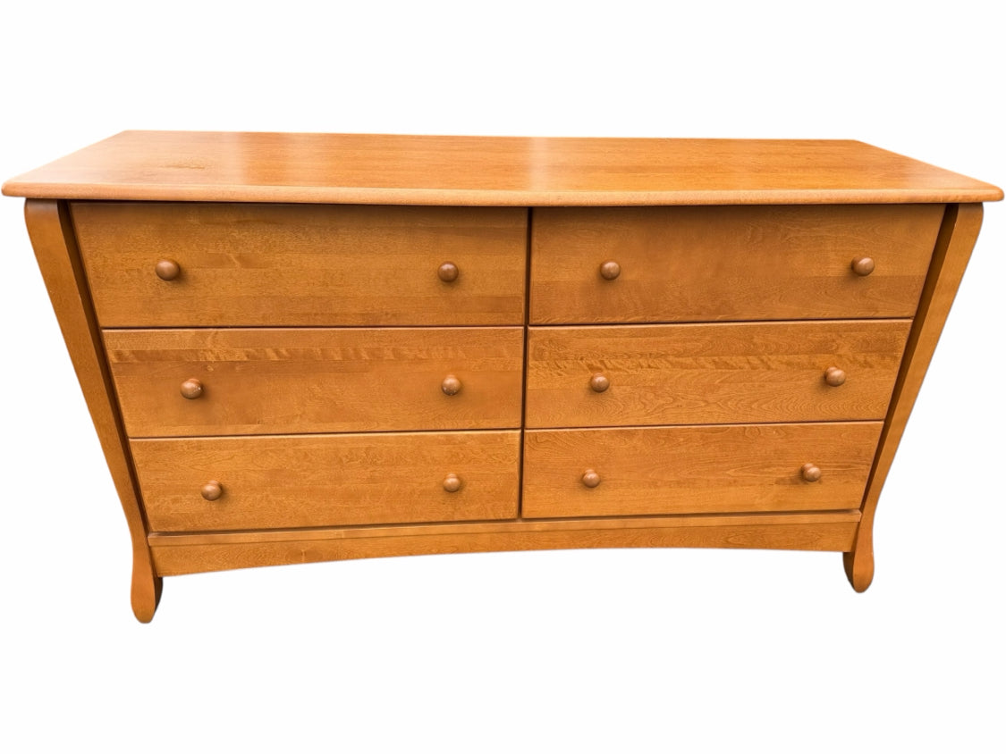Made in Canada Dresser