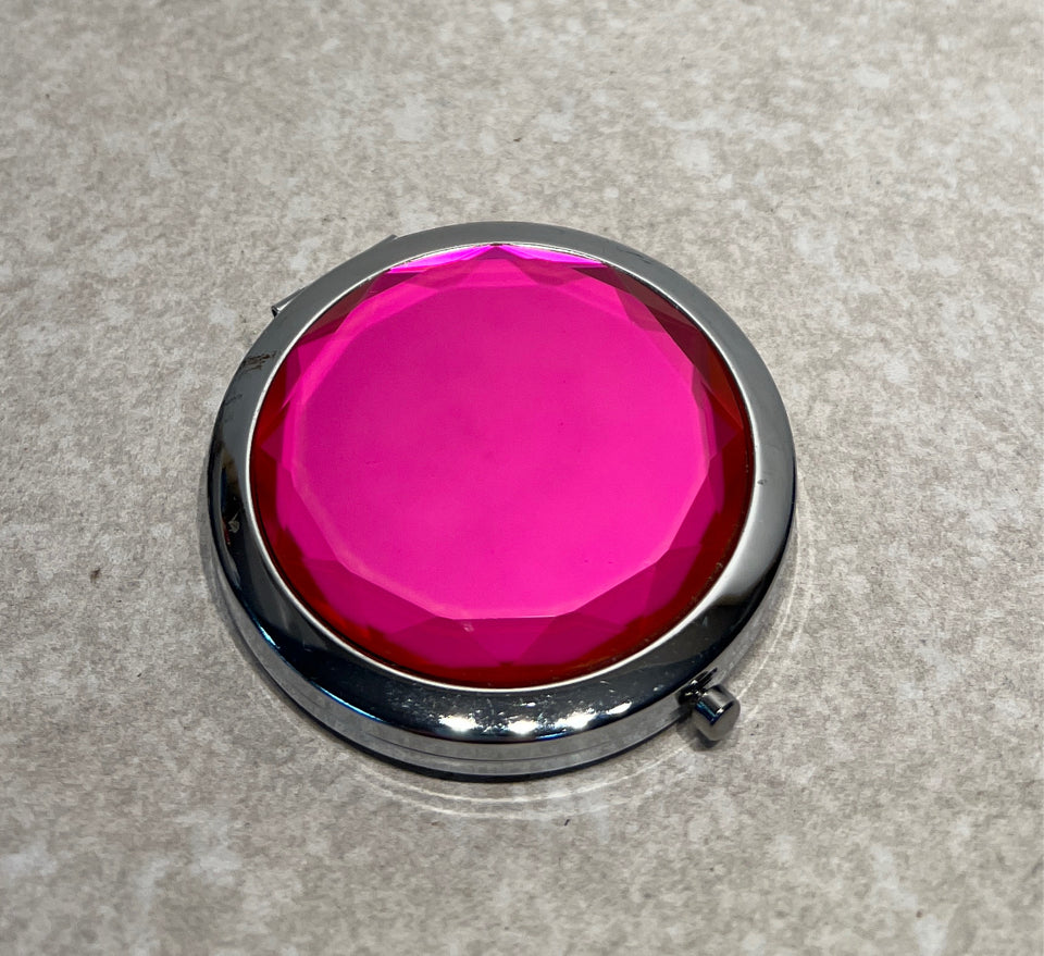 Compact Mirror