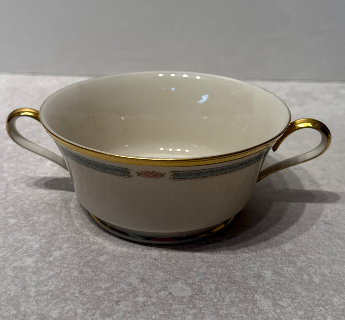 Lenox - Set of 3 Cream Soups