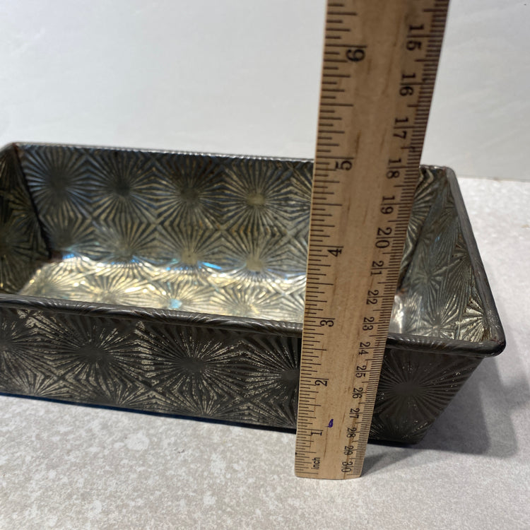 Decorative Tin Pan
