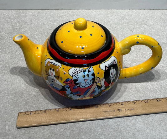 Catzilla Teapot