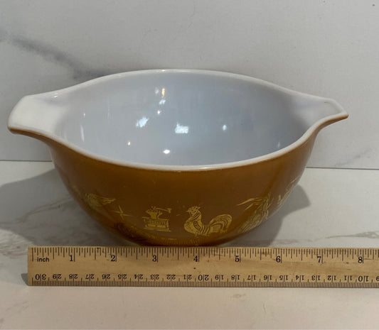 Pyrex Bowl