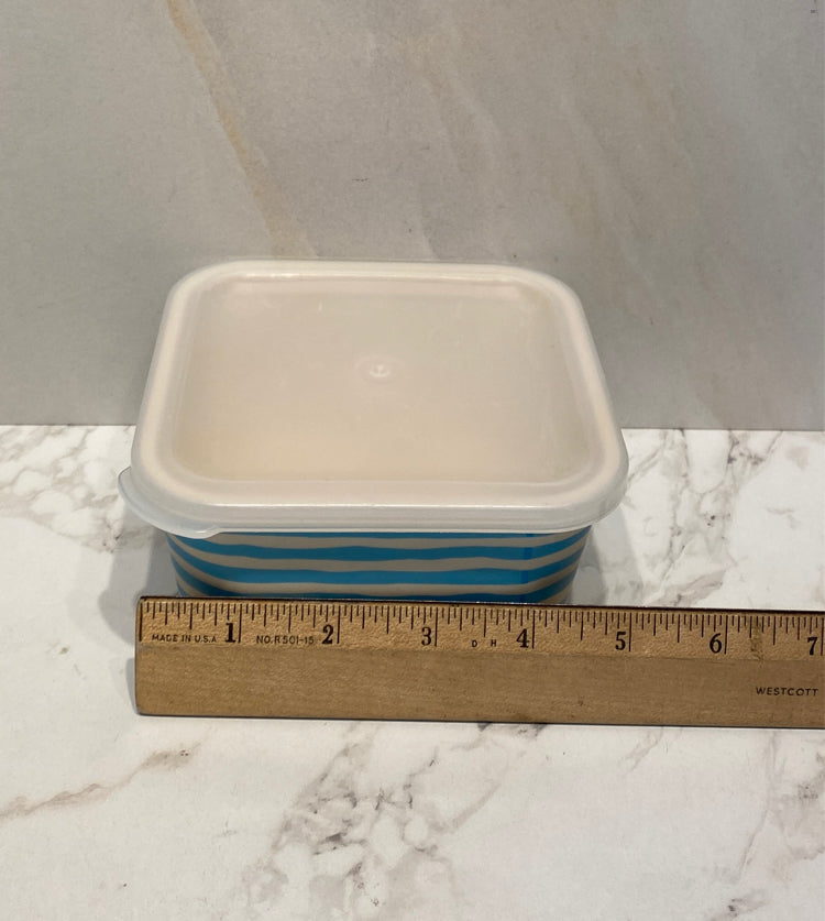 Container