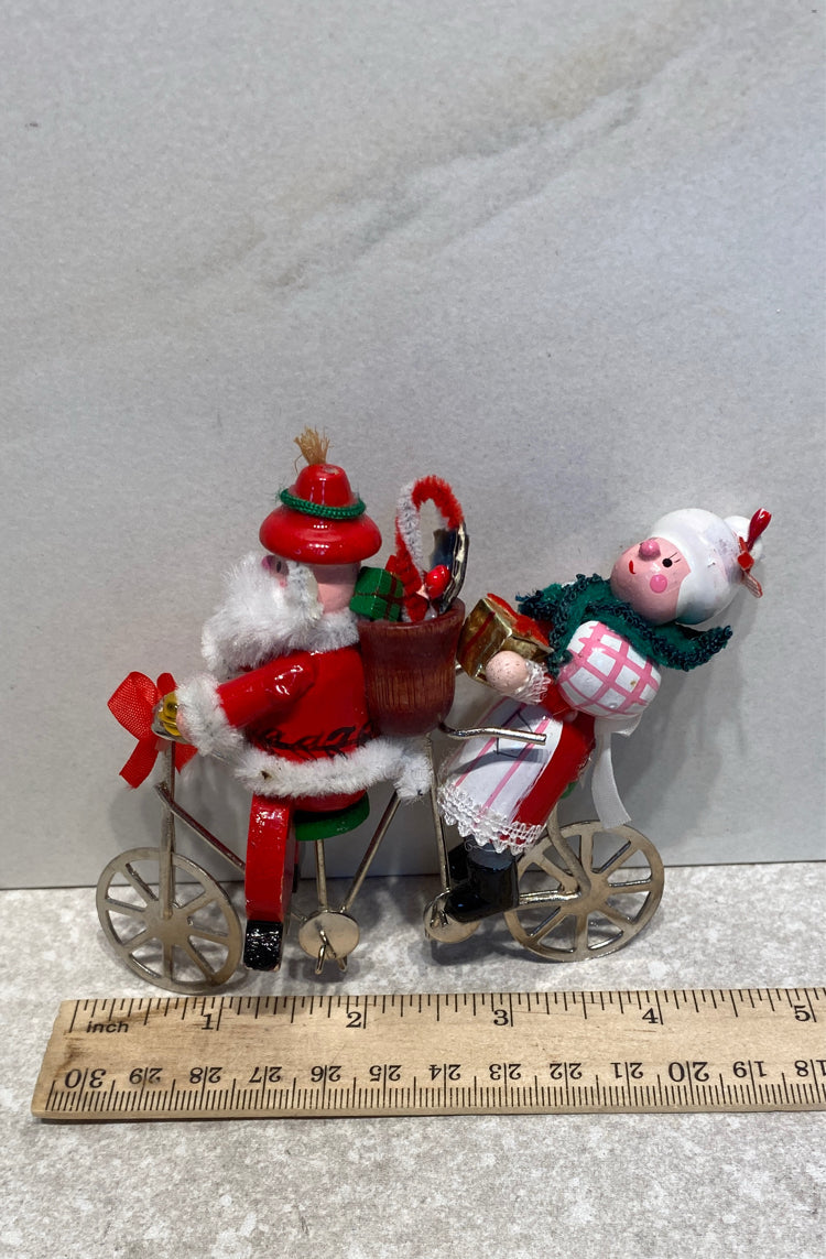 Vintage Ornament