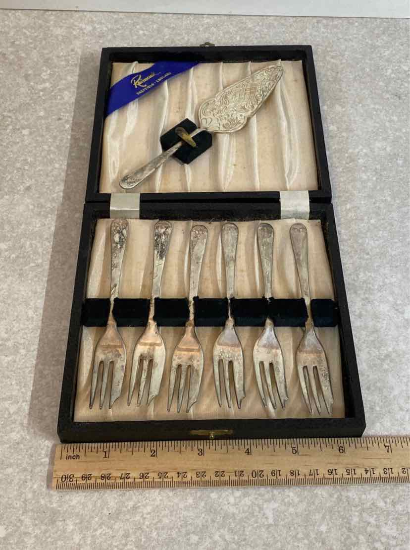 Dedsert Forks