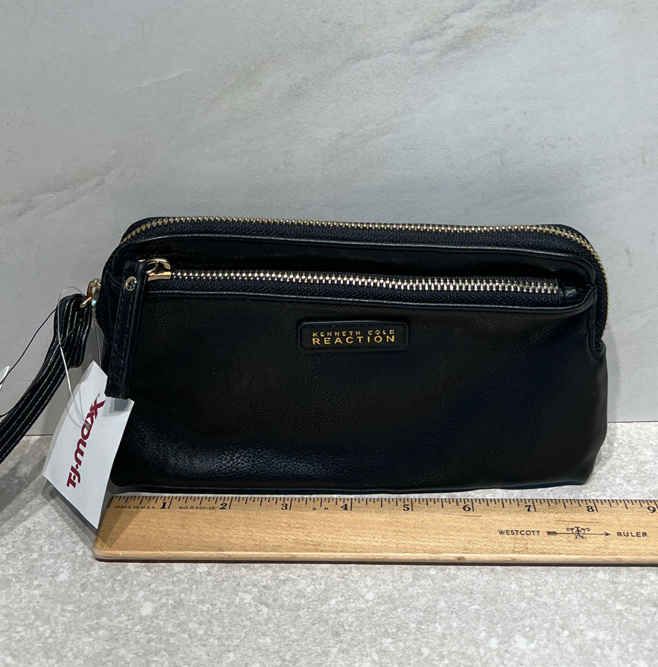 Wristlet