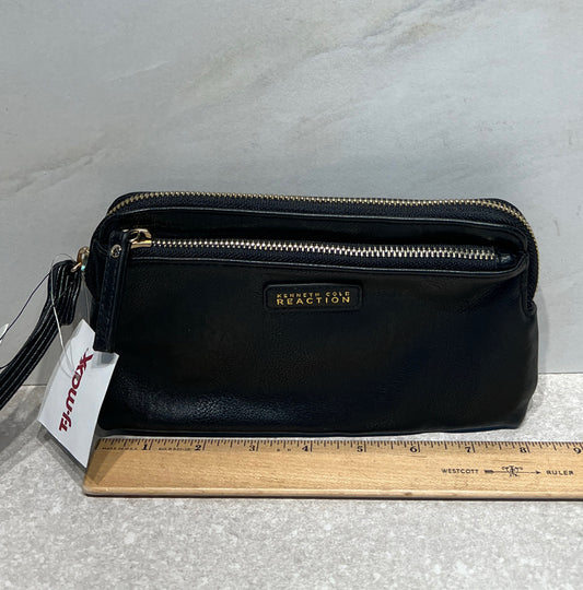Wristlet
