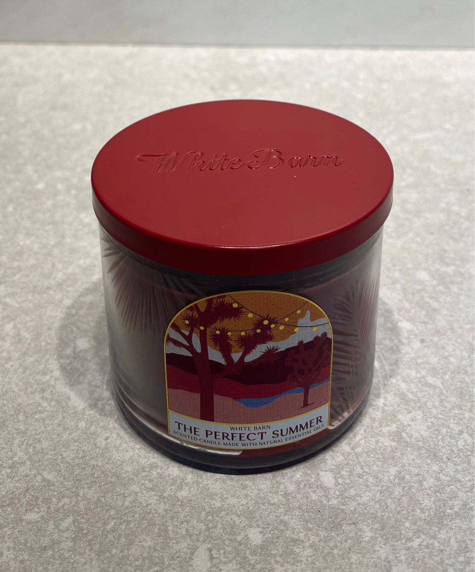 White Barn Candle