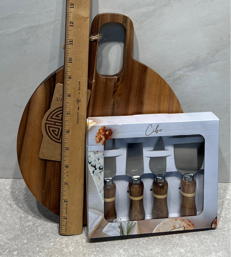 Cheese Board with Spreaders