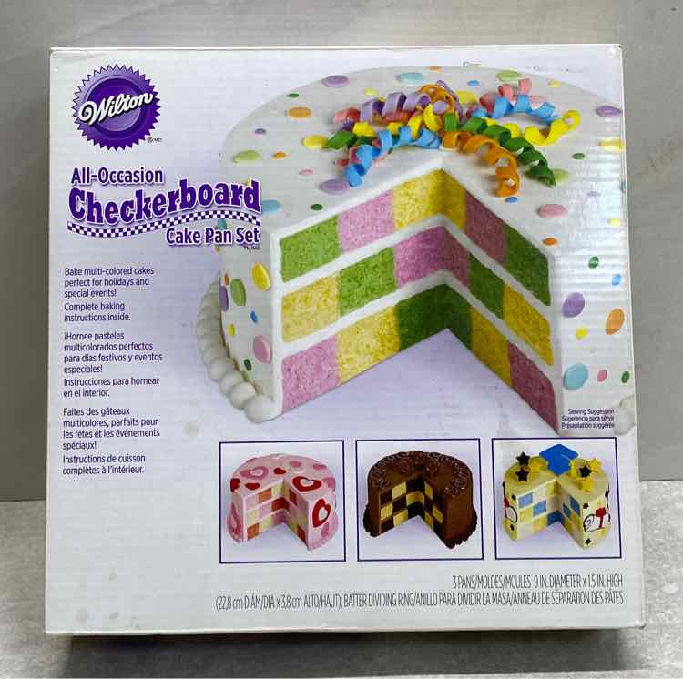 Wilton Checkerboard Cake Set