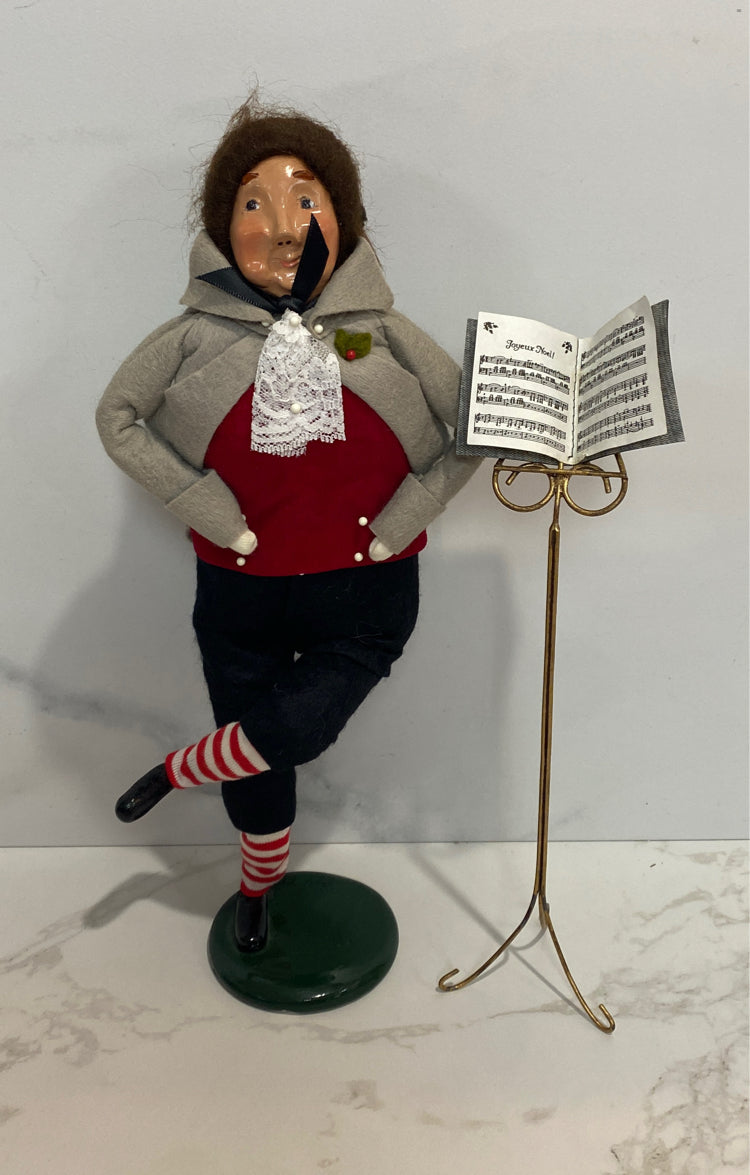 Byers Choice Caroler 2 Piece