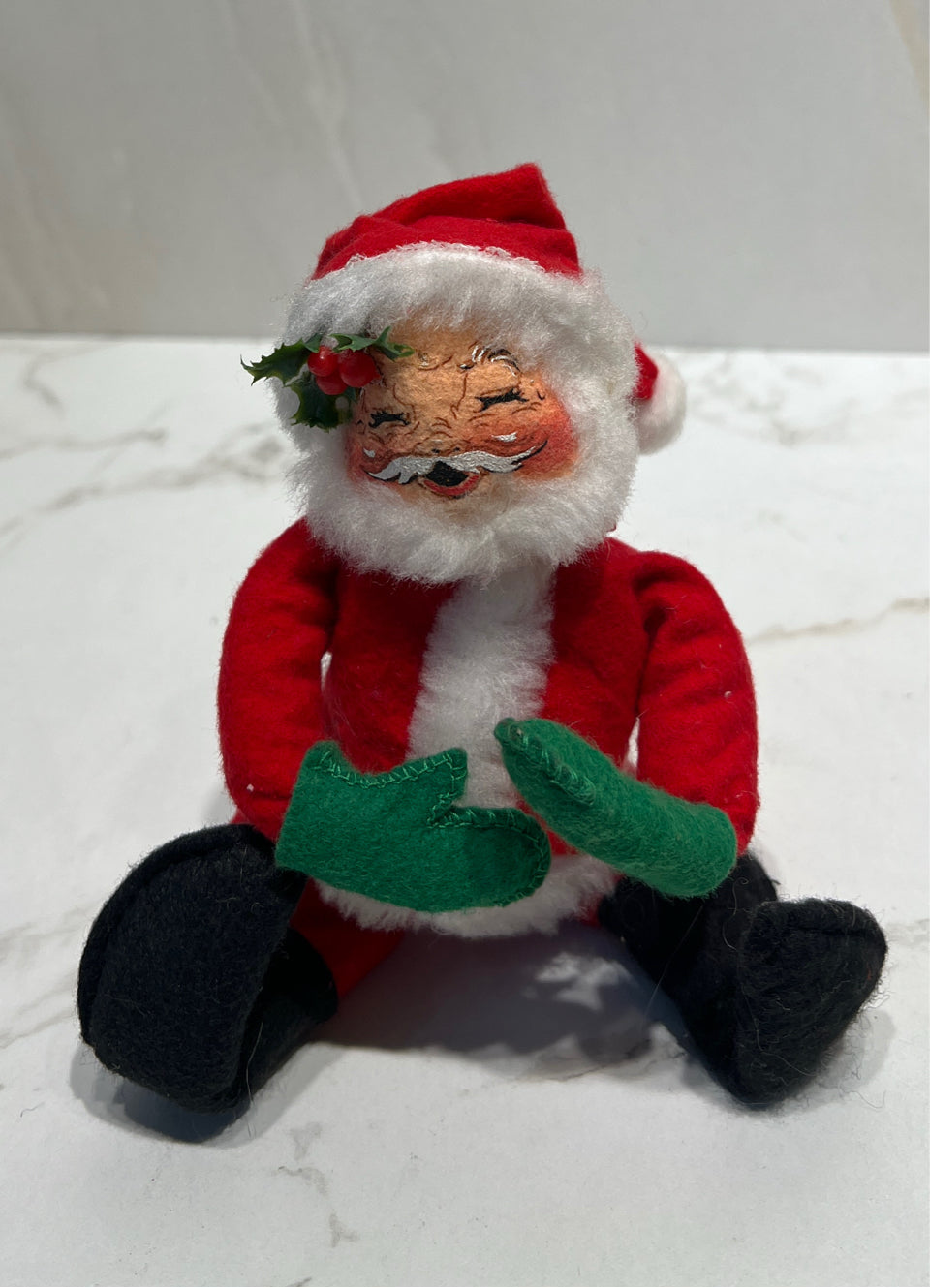 Annalee Santa