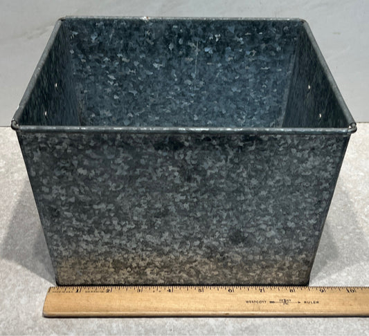 Handled Bucket