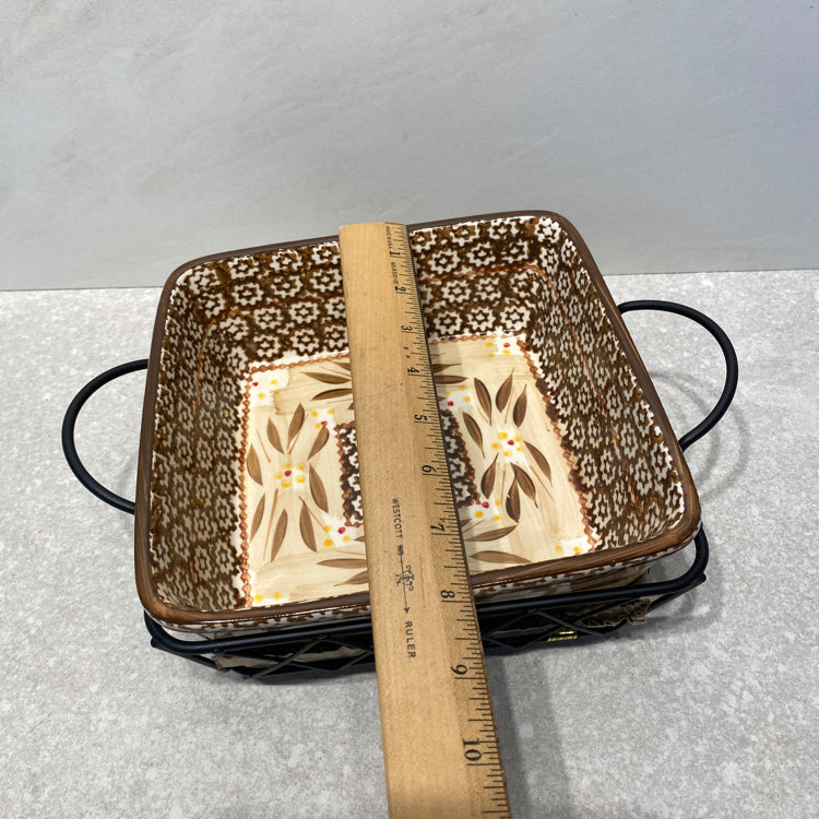 Temtpations Dish With Metal Stand