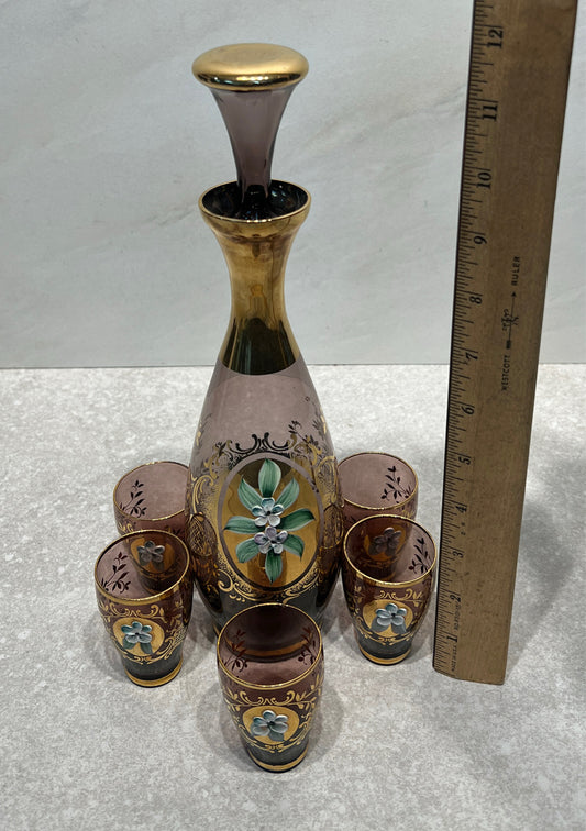 Decanter and 5 Glasses