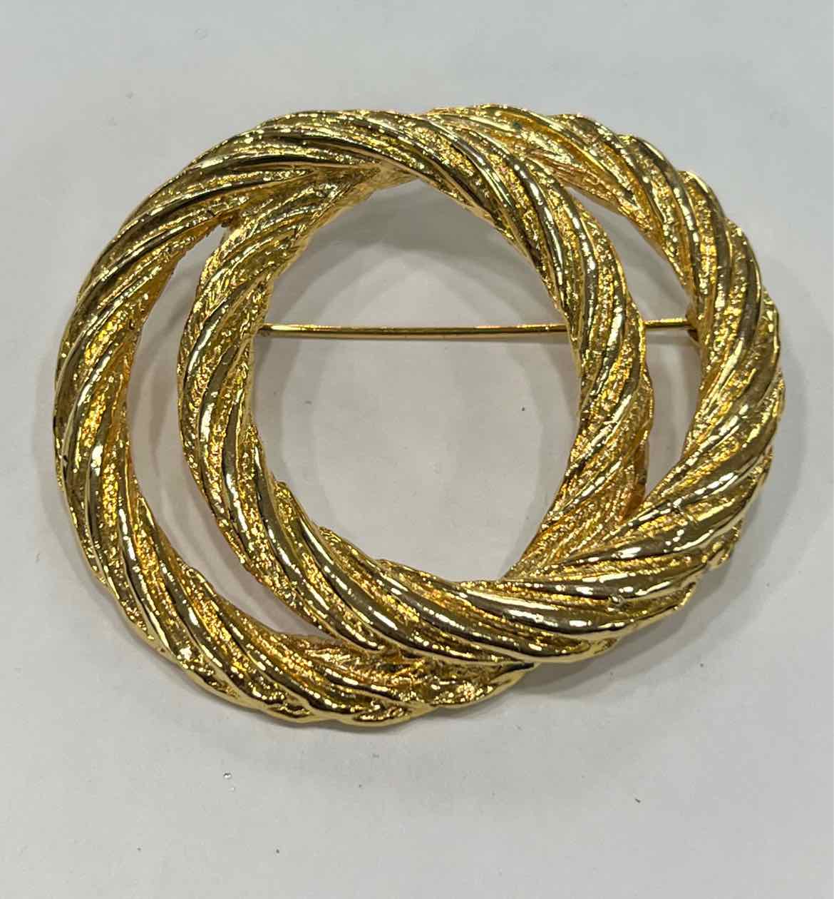 Pin