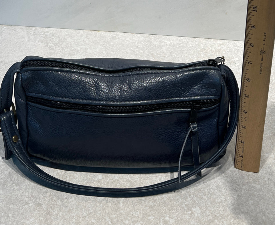 Victoria leather Handbag