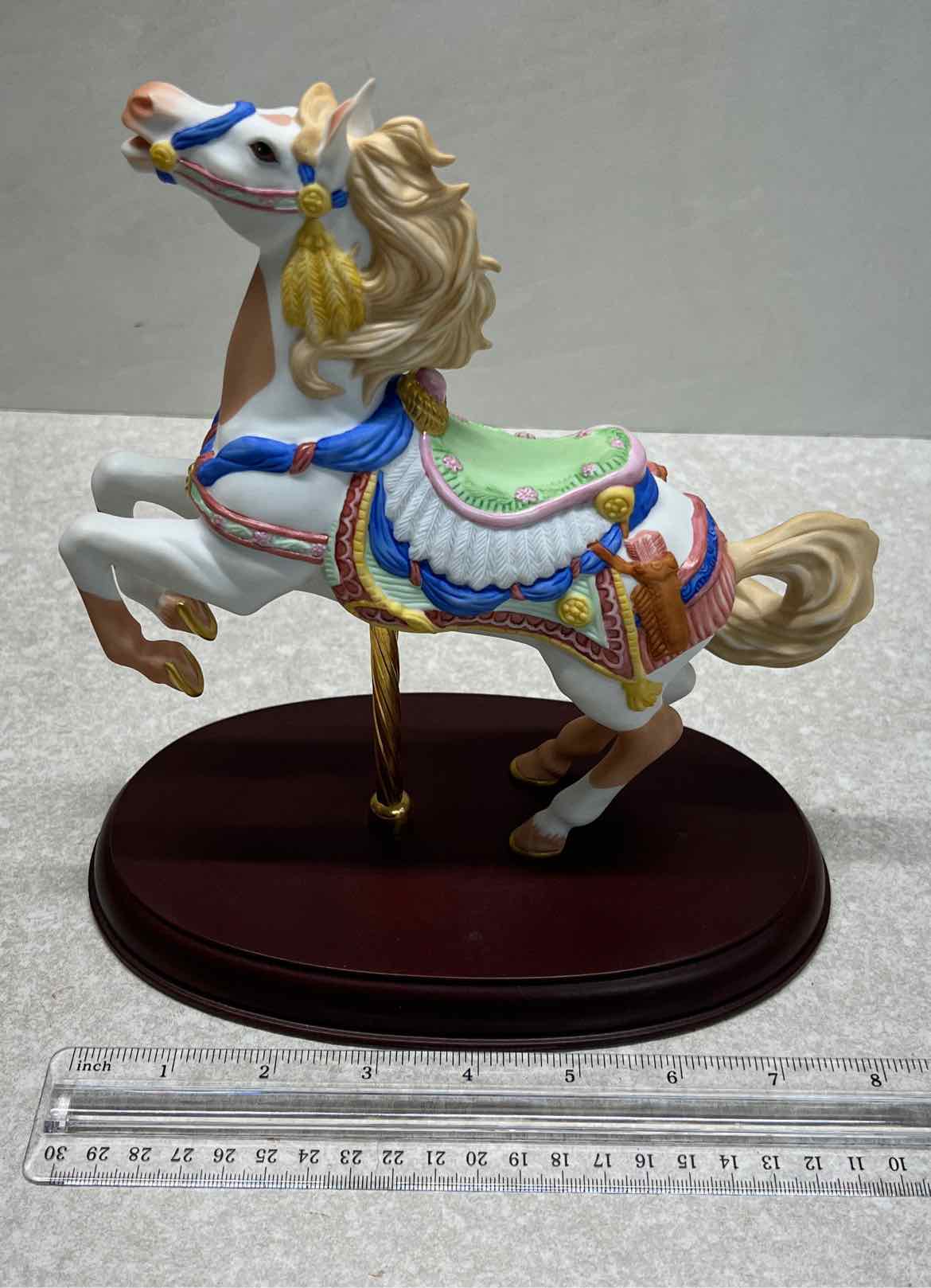 Lenox Carousel - Western Pinto