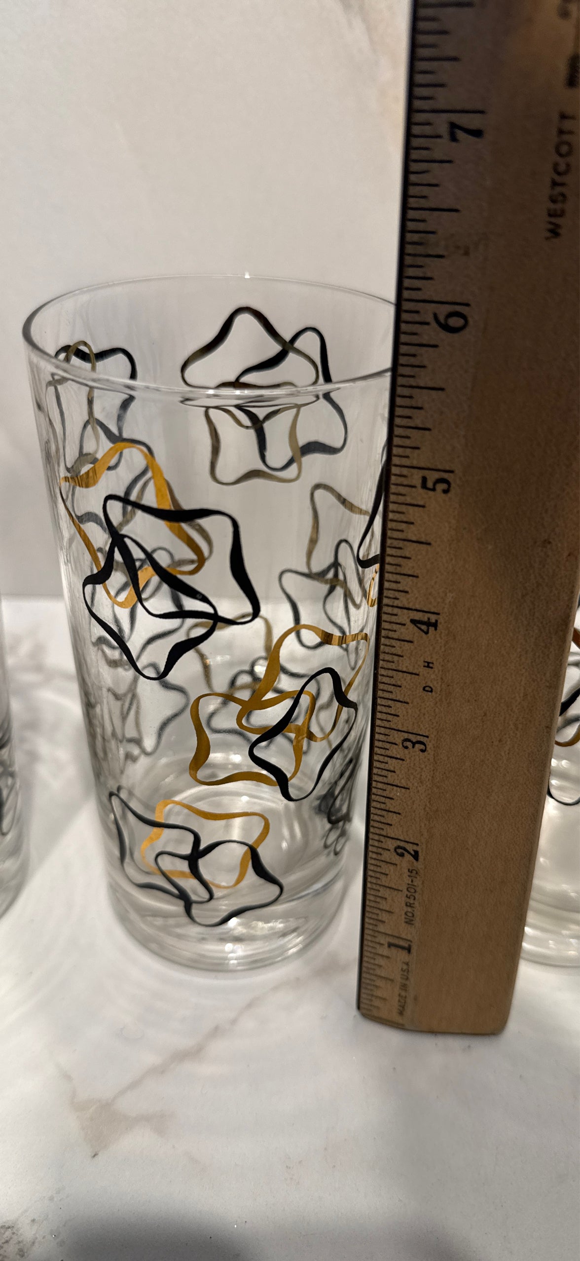 Set of 4 Glasses