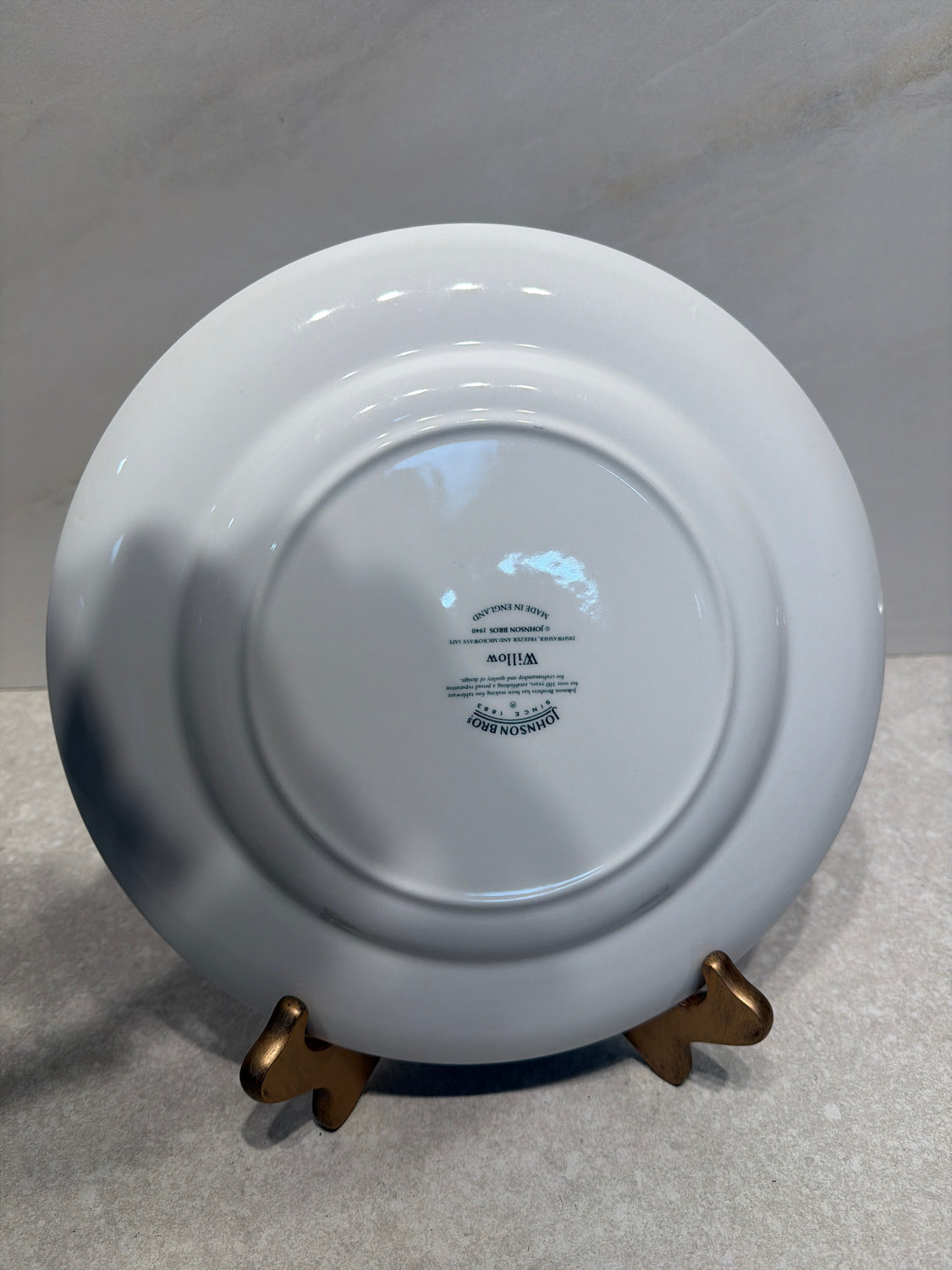 Johnson Bros. Blue Willow 10" Plate