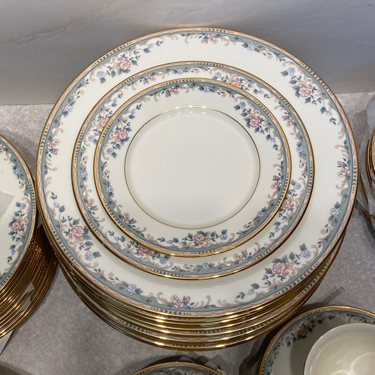 Lenox Spring Vista Dinnerware Set