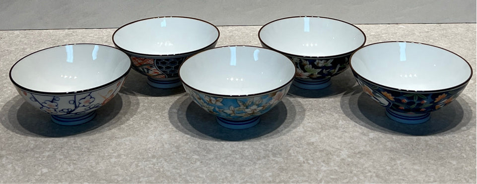 Set of 5 Bowls