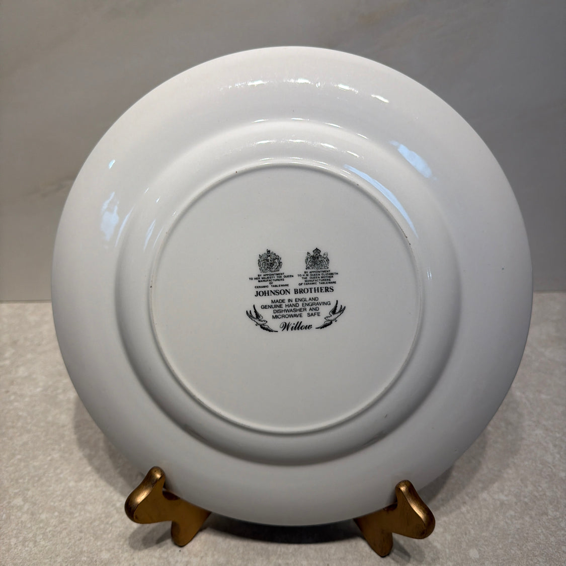 Johnson Bros. Blue Willow 10" Plate