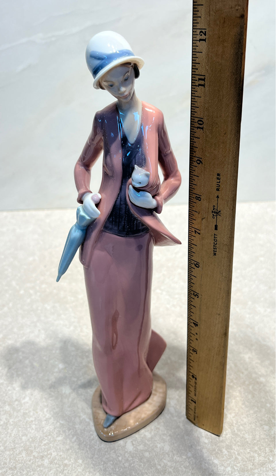 Nao Figurine