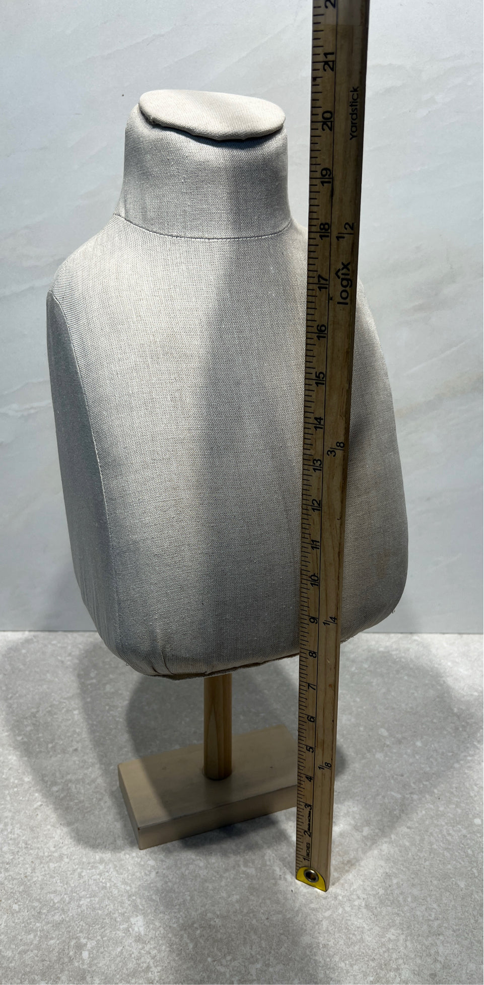 Bust Display
