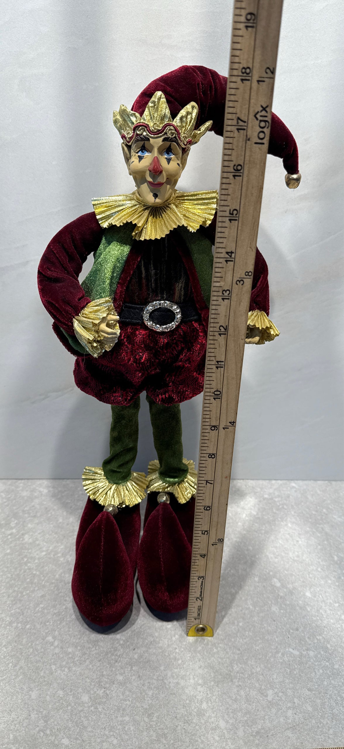 Figurine
